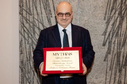 Ορέστης Τσακαλώτος, Πρόεδρος και Ιδρυτής Ομίλου Qualco